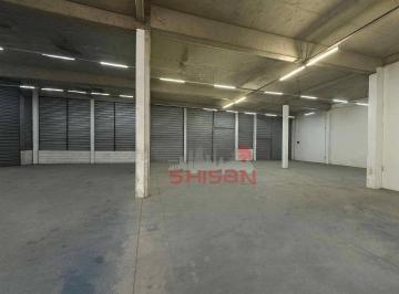 0a471c0440594ed38796bd4009a22b1bad6ddc04 · Aluga-se Galpão com Escritório e Pátio (1.400m²) – Lapa, SP