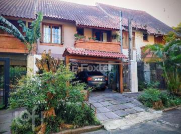 838447d3 · Casa, 3 dormitórios, 135.28 m², em Guarujá