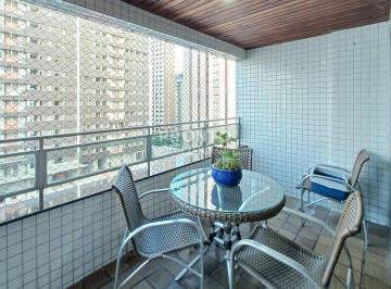 Apartamento de 4 quartos, Recife · APARTAMENTO COM 4 QUARTOS SENDO 1 SUITE E VARANDA EM BOA VIAGEM