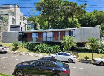 Foto 01 · CASA EM BALNEÁRIO CAMBORIÚ CONDOMINIO FECHADO | 04 SUÍTES | 04 VAGAS DE GARAGEM |