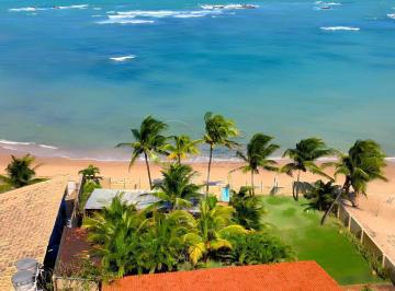 Casa · 303m² · 4 Quartos · 5 Vagas · Casa à Beira-Mar com 27 metros de Praia à venda na Garça Torta