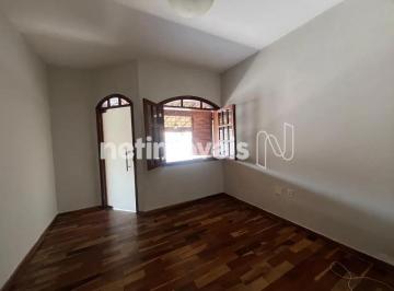 Casa · 116m² · 3 Quartos · 2 Vagas · Casa de 03 quartos no São João Batista.