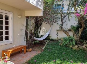 Casa · 154m² · 4 Quartos · 2 Vagas · Casa em Condomínio Frente no Recreio dos Bandeirantes – 154 m², 4 Quartos, Piscina