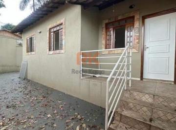 Casa · 120m² · 3 Quartos · 2 Vagas · Oportunidade imperdível no Santa Amélia!