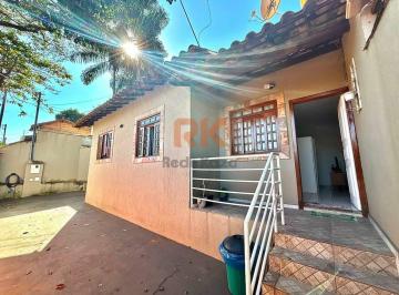 Casa · 120m² · 3 Quartos · 2 Vagas · Oportunidade imperdível no Santa Amélia!
