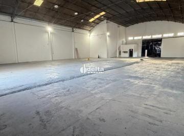 Comercial · 1320m² · Galpão disponível para locação no bairro Tibery em Uberlândia-MG