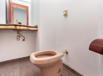 e17a0548-bbdf-42ac-9a7d-cbfd6f9b4c95 · Confortável apartamento para venda em Jardim Da Saúde com 4 quartos, sendo 2 suítes, 196m²