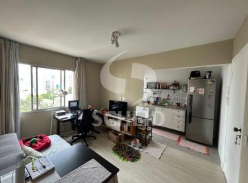 Apartamento · 40m² · 1 Quarto · 1 Vaga · Apartamento reformado de 40m² próximo ao Parque da Aclimação