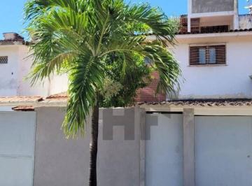c99d76553155d81c019b50841b528e20d6834e72 · Casa com  2 pavimentos, de 230m², à venda com 6 quartos (3 suítes), localizada no Janga, Paulista - 