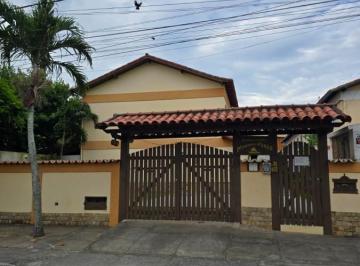 202509281647425728.jpg · Casa em Condomínio para Venda em Cabo Frio, Peró, 3 dormitórios, 1 suíte, 1 banheiro, 1 vaga