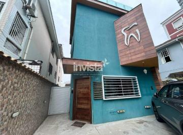 Casa · 237m² · 4 Quartos · 4 Vagas · Casa para aluguel no bairro Embaré