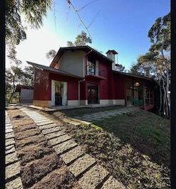 Casa · 180m² · 3 Quartos · Casa em Ponte da Saudade, Nova Friburgo/RJ de 180m² 3 quartos à venda por R$ 1.000.000,00