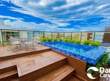 Apartamento · 218m² · 3 Quartos · 3 Vagas · Cobertura mobiliada na Praia de Palmas, Governador Celso Ramos/SC