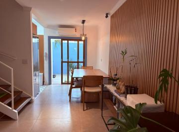 2830d55a-00ad-4806-96d0-11b26a7fb92a · Versátil casa de vila para venda em Vila Romana com 3 quartos, sendo 1 suíte, 104m²