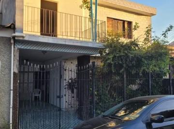 Casa · 130m² · 3 Quartos · 2 Vagas · TERRENO COM 02 CASAS NA VILA EMA