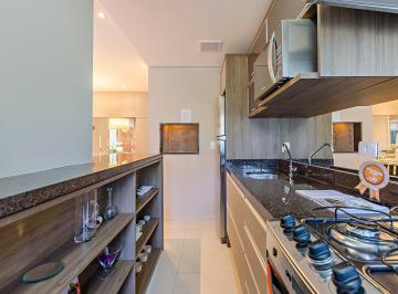 Apartamento de 2 quartos, Curitiba · Apartamento de 02 quartos com suíte 01 vaga 56m² bairro Santo Inácio Curitiba.