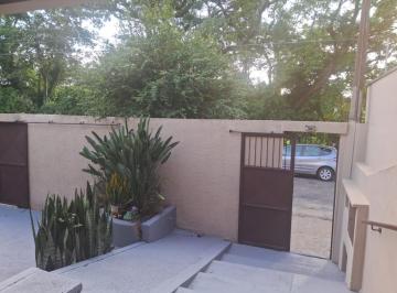 202501101803279102.jpg · Casa para Venda em Itu, Vila Santa Rosa, 2 dormitórios, 1 banheiro, 2 vagas