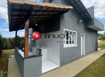 Foto 01 · Casa em Condomínio à Venda em Lagoa Santa-MG - Condomínio Bouganville: 2 Quartos, 1 Suíte, 3 Salas, 