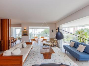 Apartamento · 246m² · 4 Quartos · 4 Vagas · Apartamento à Venda em Interlagos - 4 Dormitórios - 4 Suítes - 4 Vagas - 246m² de Área Útil