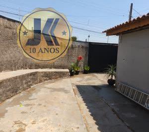 Casa · 80m² · 2 Quartos · 3 Vagas · Casa para alugar em Jaguariúna, Jardim Pinheiros, com 2 quartos, com 80 m²
