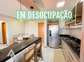 Apartamento · 72m² · 2 Quartos · 2 Vagas · Apartamento com 2 dormitórios no último andar para locação por R$ 3.300,00 - Bairro Velha - Blumenau