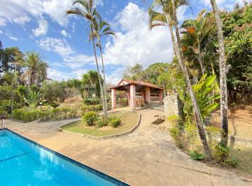 Rural · 5000m² · 3 Quartos · 5 Vagas · Chácara à venda na zona rural de Divinópolis com 5.000 m².
