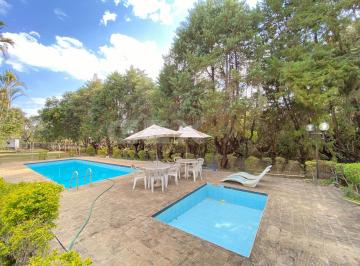 Rural · 5000m² · 3 Quartos · 5 Vagas · Chácara à venda na zona rural de Divinópolis com 5.000 m².