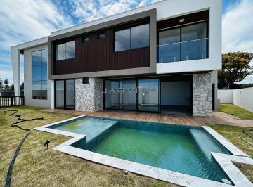 Casa · 342m² · 4 Quartos · 2 Vagas · Casa 4/4 A Venda localizado Condomínio Reserva Manguaba em Marechal Deodoro R$ 2