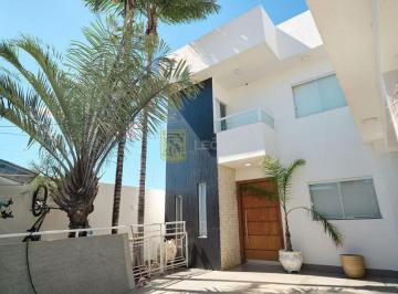 4b02a2a3b782805de1e6a8ee54f4ef1b7cb89b62 · CASA MODERNA COLÔNIA AGRÍCOLA VICENTE PIRES 3 SUÍTES • PISCINA • CHURRASQUEIRA • 200m² • PORCELANATO