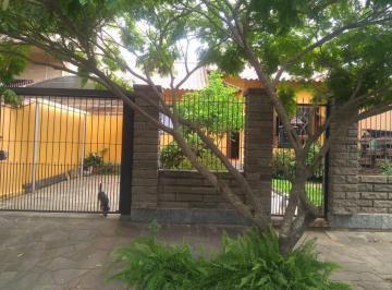 Casa · 114m² · 2 Quartos · Casa à venda em Canoas, Moinhos de Vento - 114m²