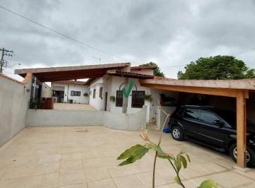 Casa · 300m² · 2 Quartos · 8 Vagas · CASA À VENDA - SANTA CECÍLIA - PINDAMONHANGABA - SP