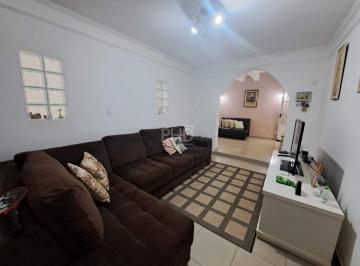 Casa · 261m² · 4 Quartos · 2 Vagas · Casa à venda em Jordanópolis, SBC — 261 m² internos; 208 m² externos; 2 vagas