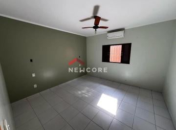 Casa · 181m² · 2 Quartos · 3 Vagas · Casa em Avenida das Bandeiras - Vila Industrial - Bauru/SP
