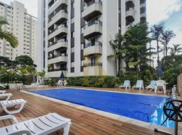 Apartamento · 124m² · 4 Quartos · 2 Vagas · Apartamento á venda de 124m², com 04 dormitórios e 02 vagas de garagem no Brooklin