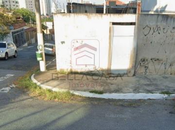 Terreno · 194m² · TERRENO COM CONSTRUÇÃO IRREGULAR PRECISA SER DEMOLIDA.