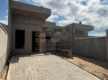 Casa · 70m² · 3 Quartos · 1 Vaga · ENCANTADORA CASA BAIXA DE 3 DORMITÓRIOS