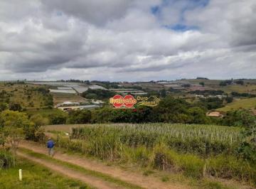 620e1b37a006d6b26f90d374091d9b20811b87ff · Sítio Rural / Biriçá