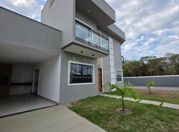 Casa · 118m² · 3 Quartos · Casa Duplex localizada na Pontinha