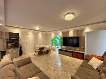 Sala · Apartamento com 3 quartos (1 suíte), 1 vaga à venda em Jardim Astúrias, Guarujá