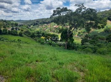 Foto 01 · Terreno à venda em São Luiz do Paraitinga-SP, bairro Perobas, 1.800 m² de área. Venha conferir!