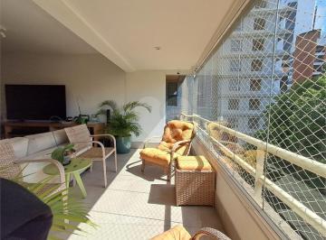 Apartamento · 230m² · 4 Quartos · 4 Vagas · Apartamento com 4 quartos à venda em Higienópolis - SP
