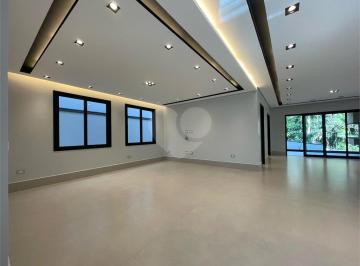 Casa · 600m² · 3 Quartos · 9 Vagas · Condomínio com 3 quartos à venda em Tucuruvi - SP