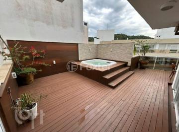 dd147f35 · Cobertura, 3 dormitórios, 164 m², em Jurerê