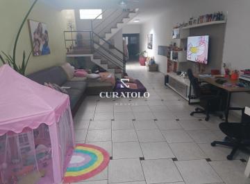 Casa · 219m² · 2 Quartos · 3 Vagas · Casa à venda em condomínio, com 2 quartos no Olímpico, São Caetano do Sul.