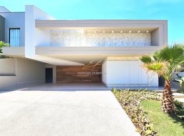 Casa de 4 quartos, Indaiatuba · Linda Casa Térrea com 4 Suítes, sendo 1 Master com Closet, Piscina em Indaiatuba
