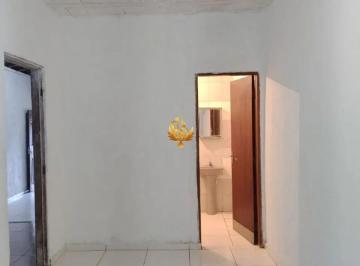 Foto 01 · Casa para venda em Taubaté-SP, Bairro Piracangaguá: 2 quartos, 1 sala, 1 banheiro, 2 vagas, 275m² de