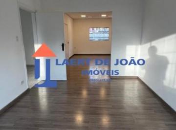 Foto 01 · Aluguel de Sobreloja Comercial com 2 Salas e Vaga de Garagem no Campo Belo, São Paulo-SP - 50m² de Á