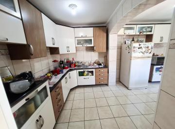Casa de 3 quartos, São Paulo · Casa térrea no Ferreira com 3 quartos, 1 suíte, 2 vagas, churrasqueira.