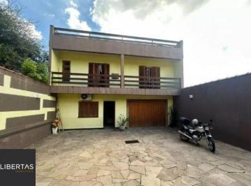 Casa · 300m² · 4 Quartos · 8 Vagas · Ótima casa no bairro Jardim Lindóia, com 4 quartos, pátio amplo e área com churr