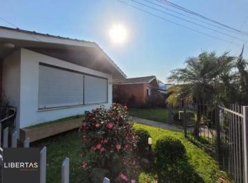 Casa · 232m² · 4 Quartos · 7 Vagas · Casa para aluguel - em Três Figueiras